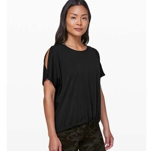 Lululemon Loose Fit Tee Renew the Day Short Sleeve Cut Out Black T Shirt Size S